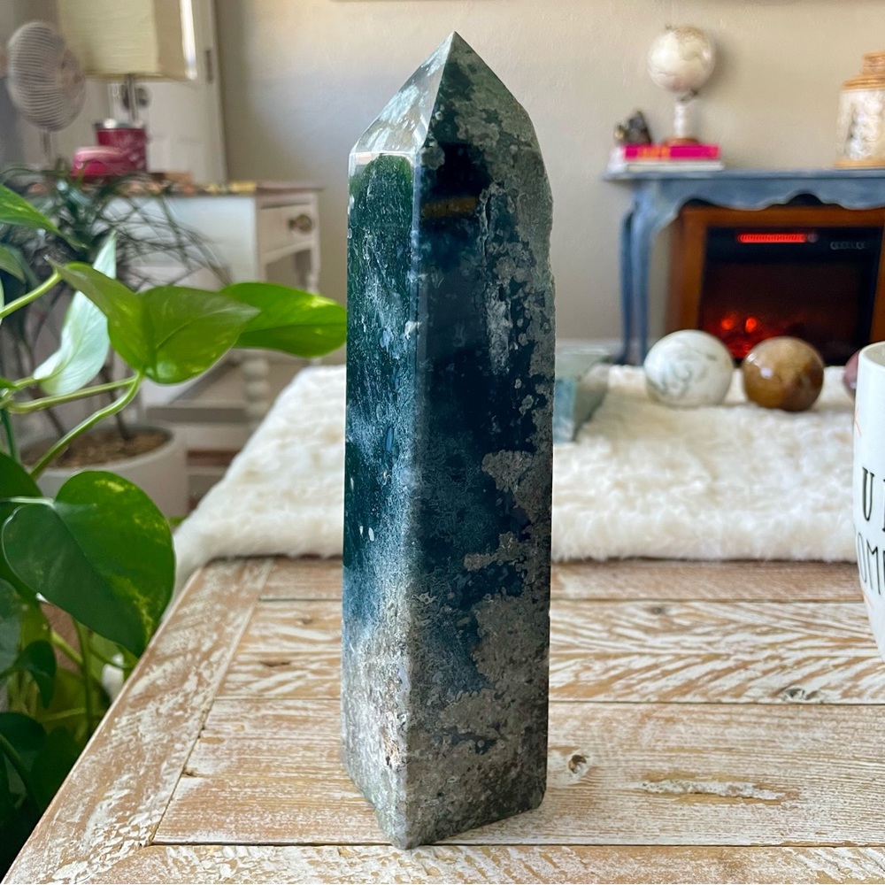 🌌Giant Moss Agate Tower🌌 ~8” tall
